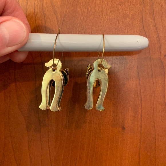 Berébi Dangling Green And Purple Enamel Layered Cat Pierced Earrings - Picture 4 of 5